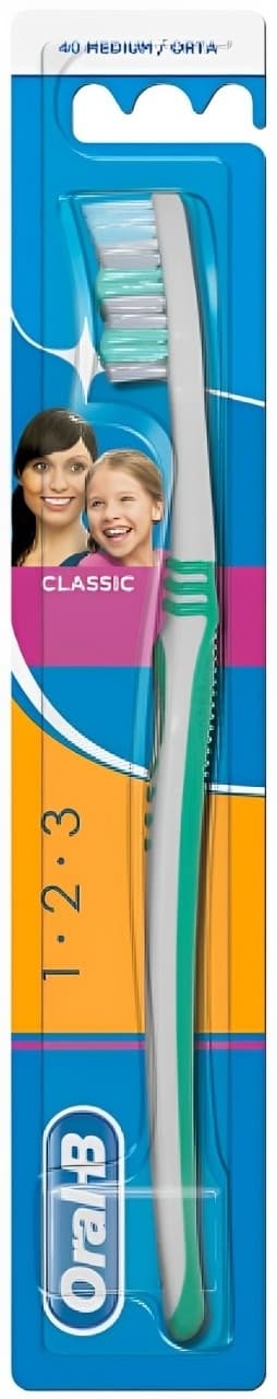 ORAL B 3effect classic medium četkica za zube 1kom-slika