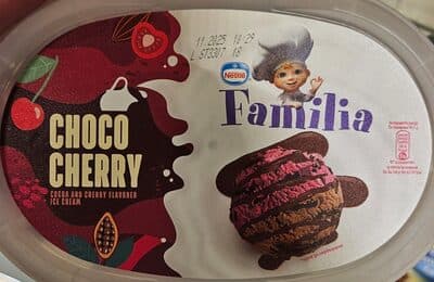 SLADOLED FAMILIA CHOCO CHERRY 700ML NESTLE-slika
